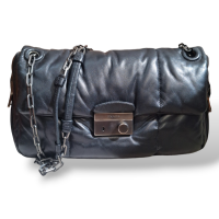 Bolsa Prada Bomber Shoulder Preta