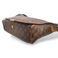 Bolsa Louis Vuitton Monograma Abbesses