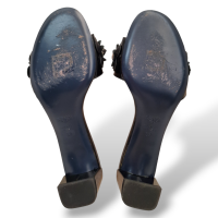 Mule Fendi Flowerland Preta - 35