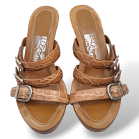 Anabela Salvatore Ferragamo de Madeira com Croco-34