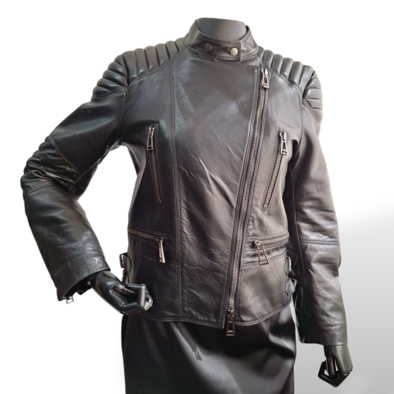 Jaqueta Belstaff Embellished Couro Preta - 42 Jaqueta Belstaff Embellished Couro Preta - 42