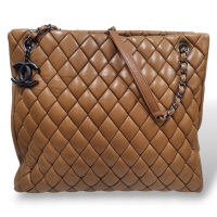 Bolsa Chanel Chic And Soft Tote Caramelo