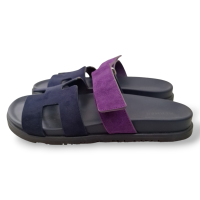 Sandália Hermès Chypre em Suede Marine/Violet Majorette-37