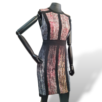 Vestido BCBG Max Azria Estampado com Fundo Preto - 36