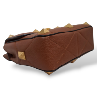 Bolsa Valentino Roman Stud Caramelo