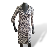 Vestido Diane Von Furstenberg Preto E Branco Estampado-36