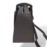 Bolsa Louis Vuitton Epi Minuit Preta