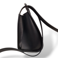 Bolsa Louis Vuitton Epi Minuit Preta