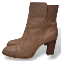 Bota Tod's Bege - 37