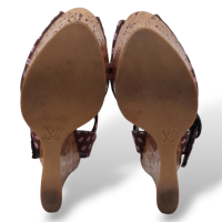 Sandália Louis Vuitton Anabela Cork-34