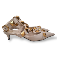 Sapatilha Valentino Rockstud Off White com Dourado - 35