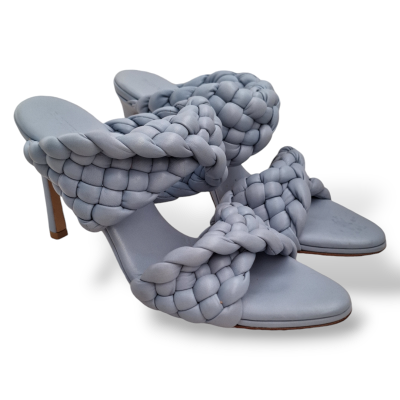 Sandália Bottega Veneta The Curve Intrecciato Azul - 34 Sandália Bottega Veneta The Curve Intrecciato Azul - 34