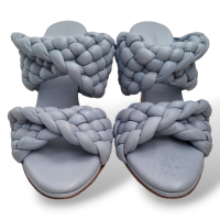 Sandália Bottega Veneta The Curve Intrecciato Azul - 34