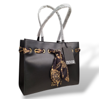 Bolsa Versace Preta com lenço 