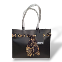 Bolsa Versace Preta com lenço 