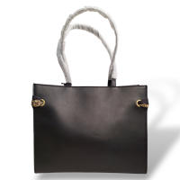 Bolsa Versace Preta com lenço 