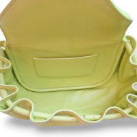 Bolsa Bottega Veneta Beak Amarela