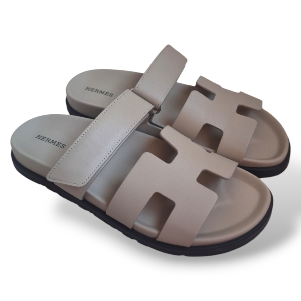 Sandália Hermès Chypre Cinza-37