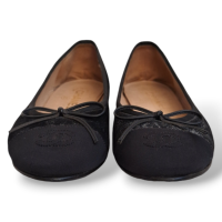 Sapatilha Chanel em Suede Preto-35