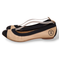 Sapatilha Chanel Preta e Bege-36