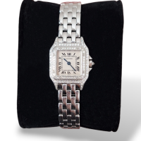 Relógio Cartier Panthère Mini em Ouro Branco com Brilhantes