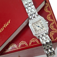 Relógio Cartier Panthère Mini em Ouro Branco com Brilhantes