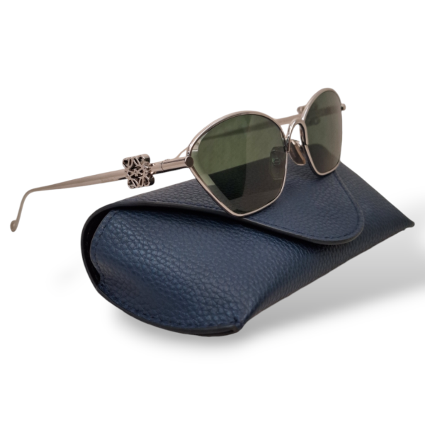 Óculos Loewe Verde