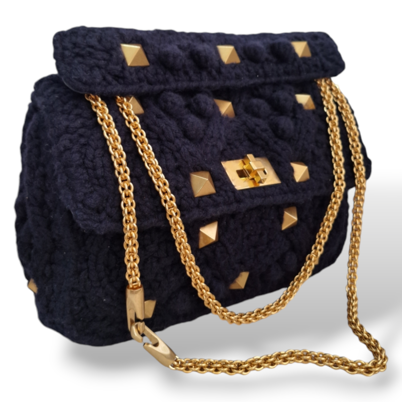 Bolsa Valentino Garavani em Cashmere Medium Roman Stud Azul Marinho Bolsa Valentino Garavani em Cashmere Medium Roman Stud Azul Marinho