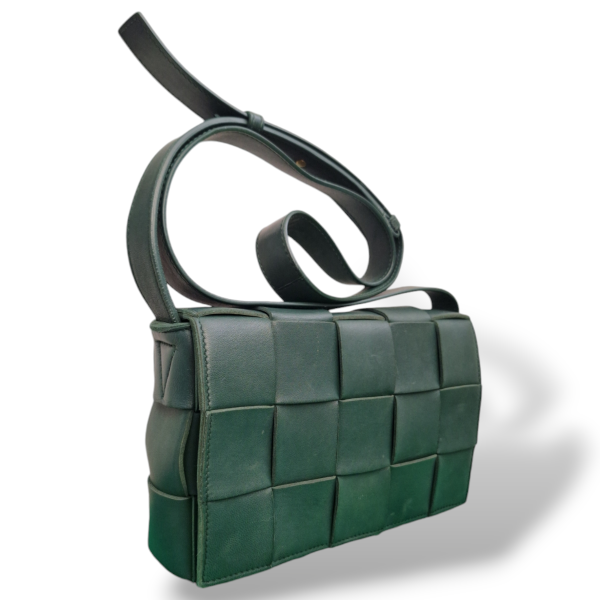 Bolsa Bottega Veneta Cassette Verde Musgo