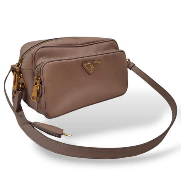 Bolsa Prada em Couro Saffiano Bege