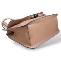 Bolsa Gucci Daily Bamboo Tassel Bege