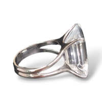 Anel HStern em Ouro Branco e Cristal de Rocha