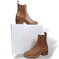 Bota Chloé de Couro Marrom-37