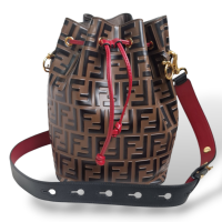 Bolsa Fendi Bucket Mon Tresor