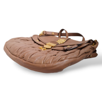 Bolsa Miu Miu Metalassê Coffer Hobo Marrom