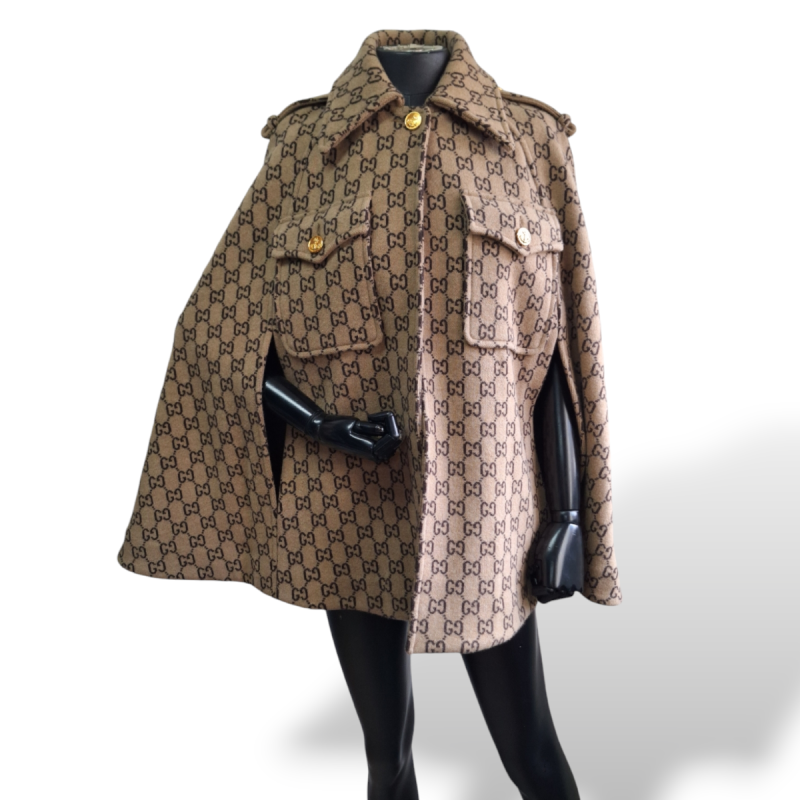 Capa Gucci GG de Lã Tam Small-P