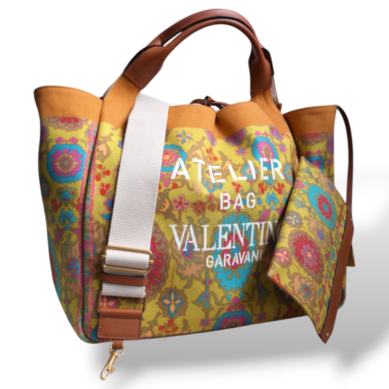 Bolsa Valentino Garavani Large Escape Tote 