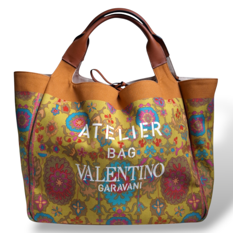 Bolsa Valentino Garavani Large Escape Tote  Bolsa Valentino Garavani Large Escape Tote