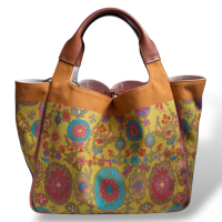 Bolsa Valentino Garavani Large Escape Tote 