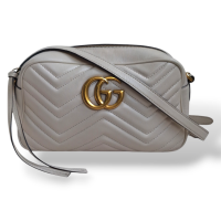 Bolsa Gucci Marmont Off White