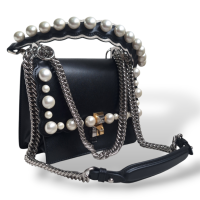 Bolsa Fendi Kan I Liberty Pearl Small Preta