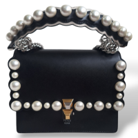 Bolsa Fendi Kan I Liberty Pearl Small Preta