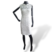 Vestido Valentino de Renda Off White- 42