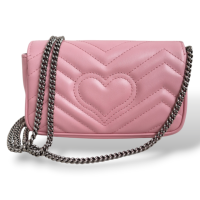 Bolsa Gucci Marmont Super Mini Rosa