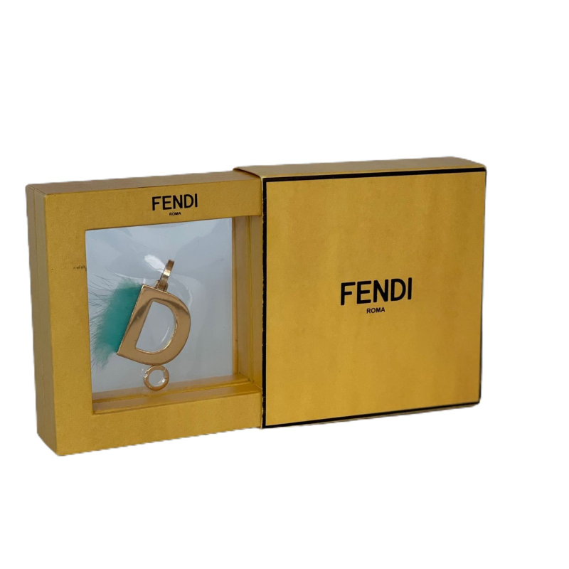 Pingente D Fendi Dourado