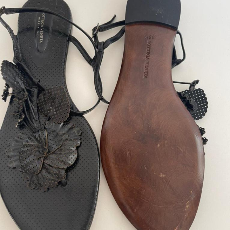Rasteira Bottega Veneta Preto 38 Rasteira Bottega Veneta Preto 38