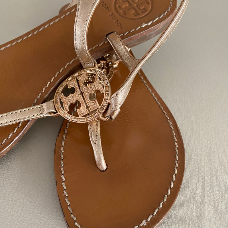 Rasteira Tory Burch Dourada 35