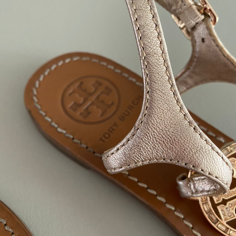 Rasteira Tory Burch Dourada - 35