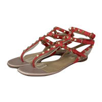 Rasteira Valentino Spikes Vermelha - 37