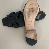 Rasteira Yves Saint Laurent Tribute Couro Preto - 38